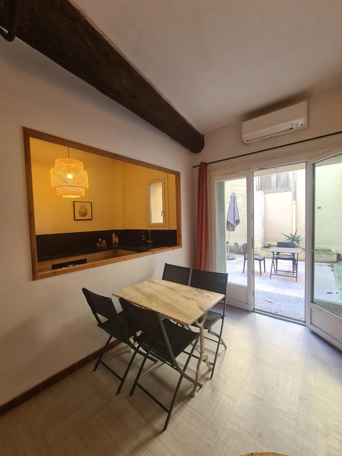 Appartement Intra Muros Avec Cour Privee Авиньон Екстериор снимка